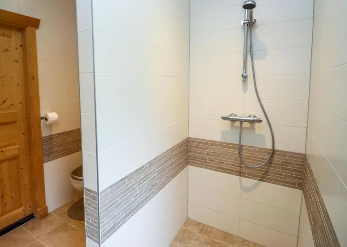 Adlerhorst - 5 By Interhome * Grünau im Almtal