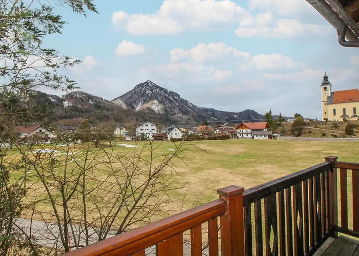 Adlerhorst - 5 By Interhome Lejlighed Grünau im Almtal