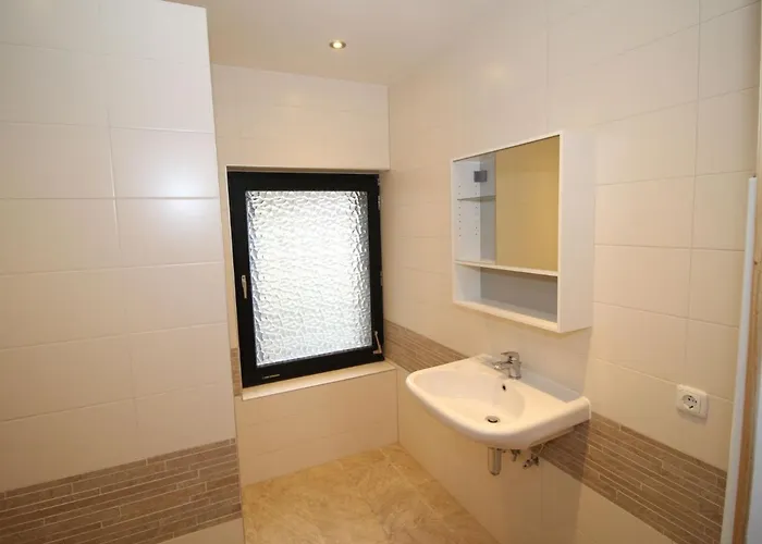 Adlerhorst - 5 By Interhome Lejlighed *